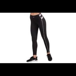 Women’s Nike Pro Training Tights MSRP $80
